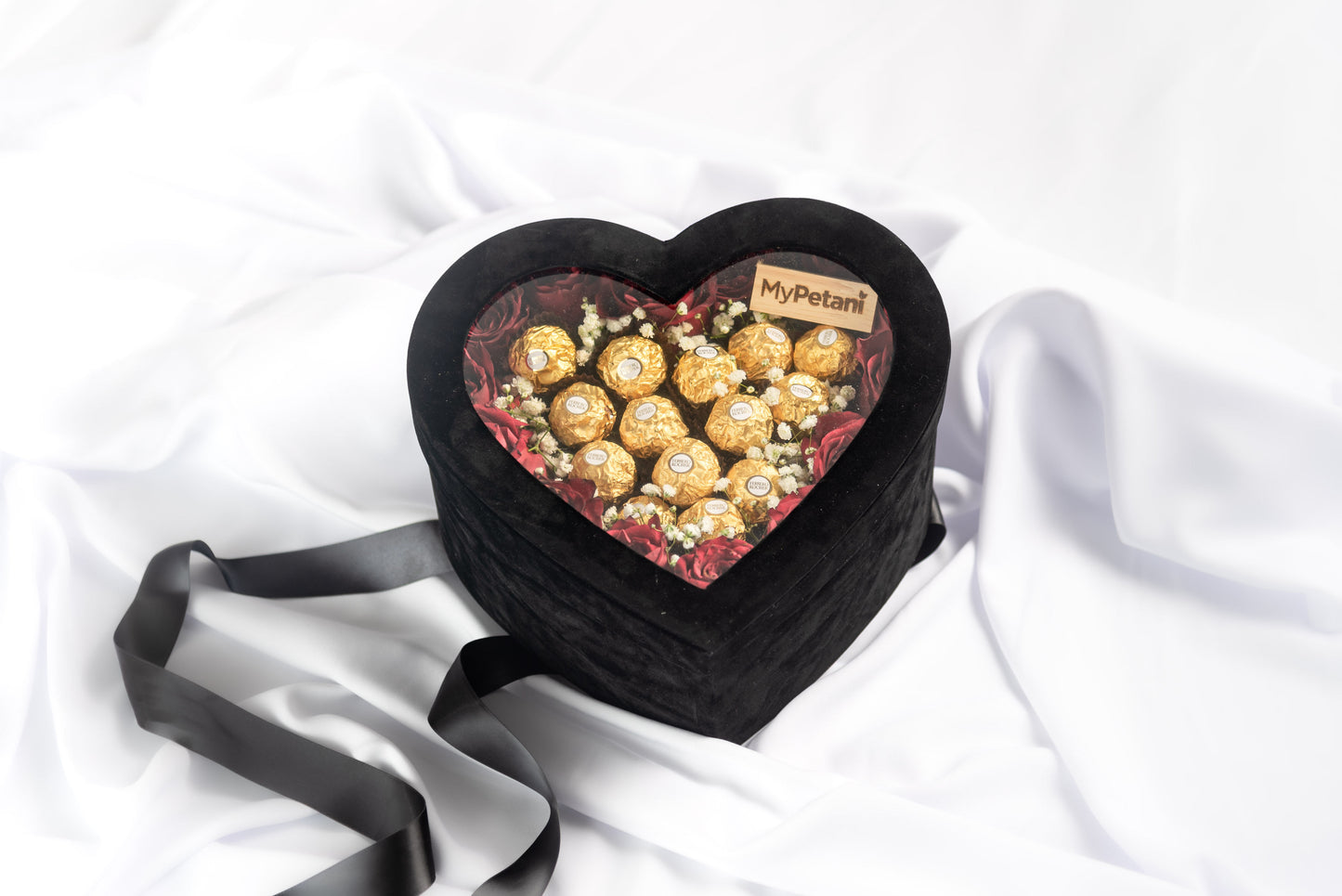 The Love Bomb Ferrero Box (With Soap Roses - Available in KL & Selangor only)