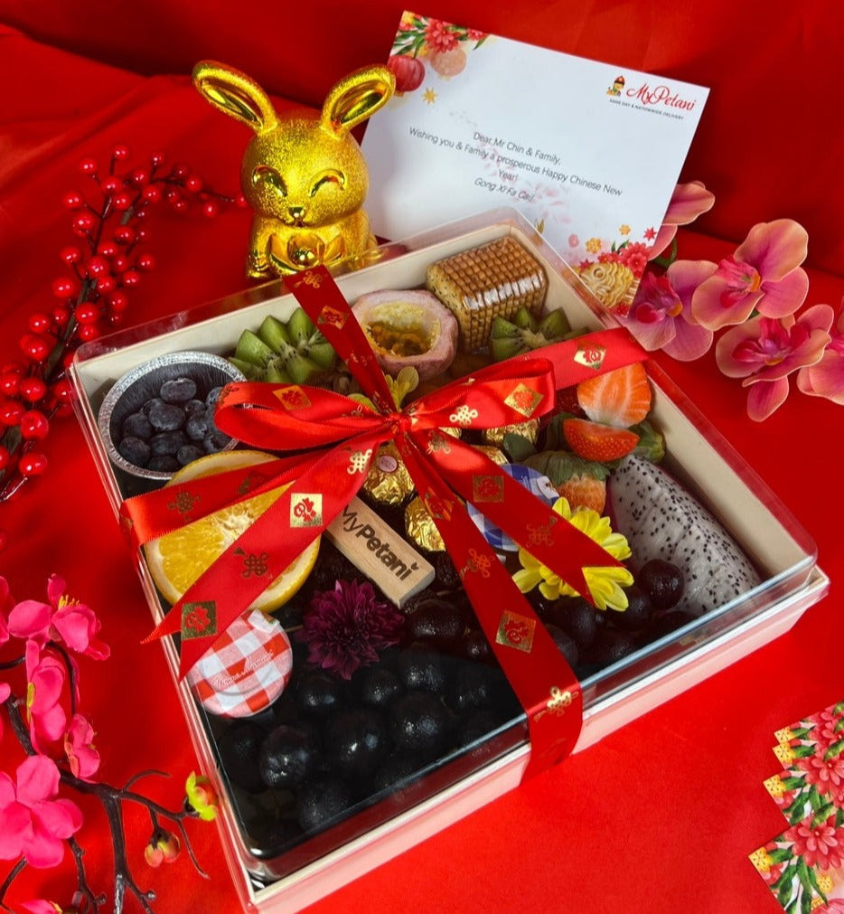 CNY 2024: Gold Cheese Fruit Platter