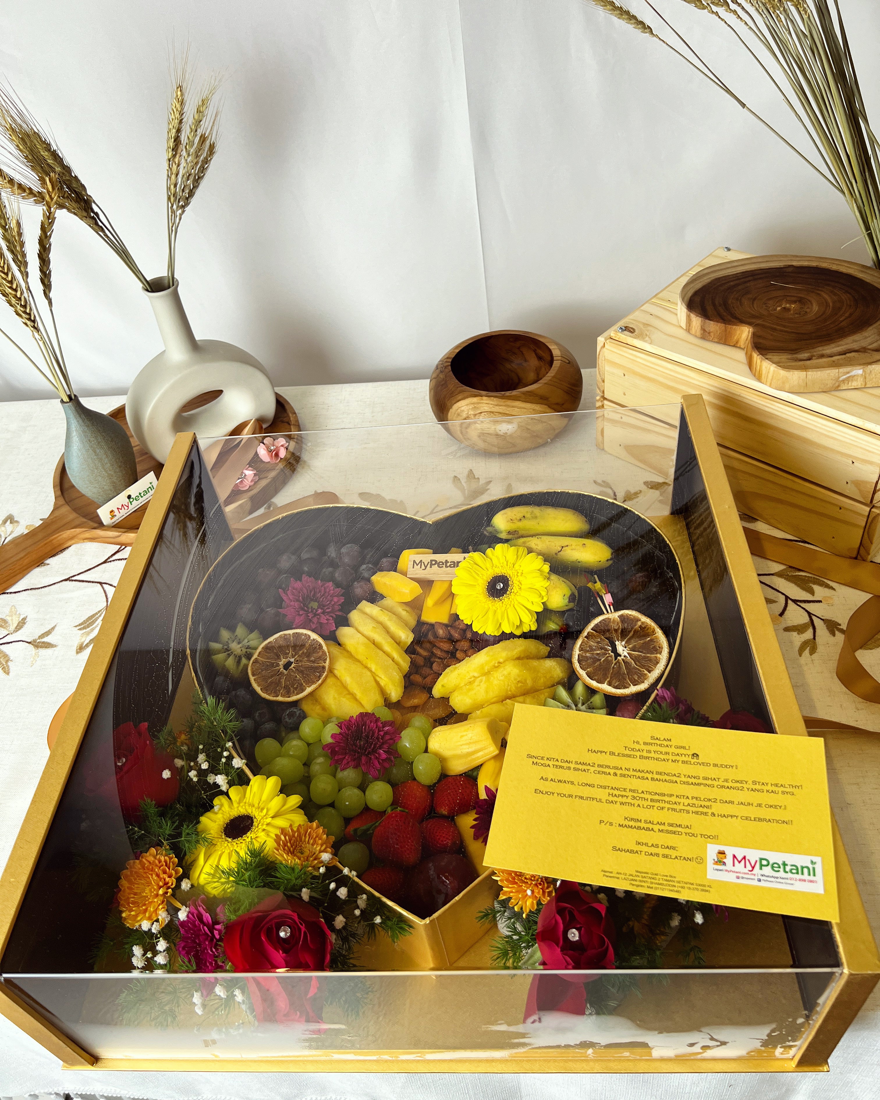 Majestic Fruits & Flowers Gift Box